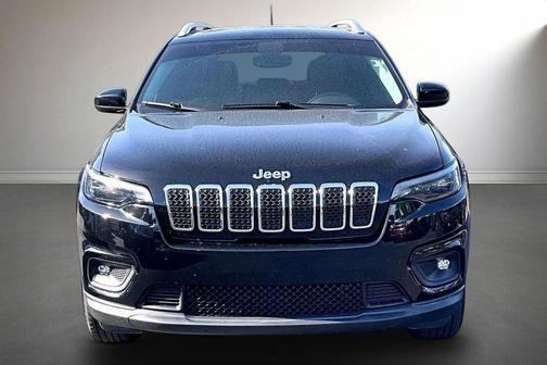 Diamond Black 2019 Jeep Cherokee Latitude Plus