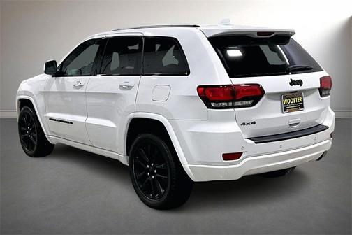 2022 Jeep Grand Cherokee WK Laredo