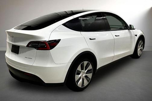White 2020 Tesla Model Y Long Range