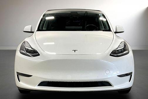 White 2020 Tesla Model Y Long Range