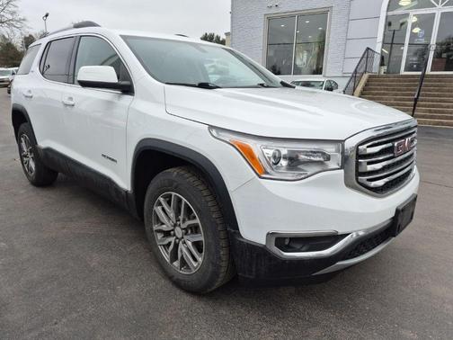 2019 GMC Acadia SLE-2