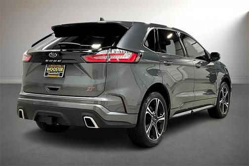 2022 Ford Edge ST
