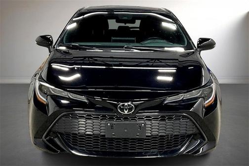 2022 Toyota Corolla Hatchback SE Nightshade