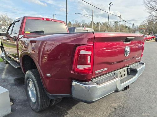 Delmonico Red Pearlcoat 2024 RAM 3500 Big Horn