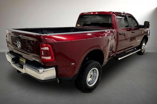 Delmonico Red Pearlcoat 2024 RAM 3500 Big Horn