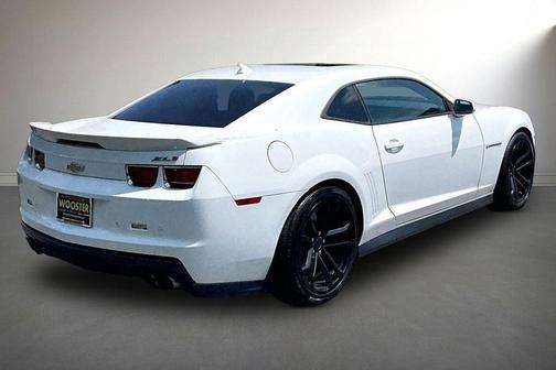 Summit White 2013 Chevrolet Camaro ZL1