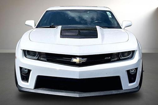 Summit White 2013 Chevrolet Camaro ZL1