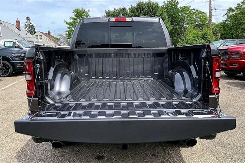 Granite Crystal Clearcoat Metallic 2026 RAM 1500 Big Horn