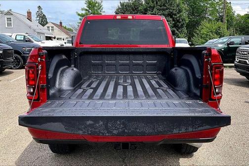 Molten Red Pearlcoat 2026 RAM 2500 Big Horn