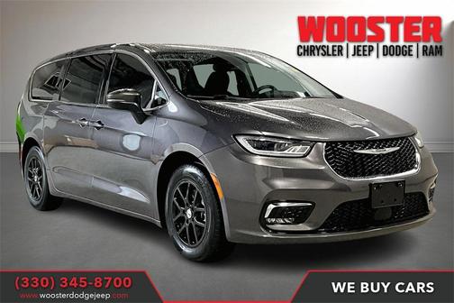 2023 Chrysler Pacifica Touring-L