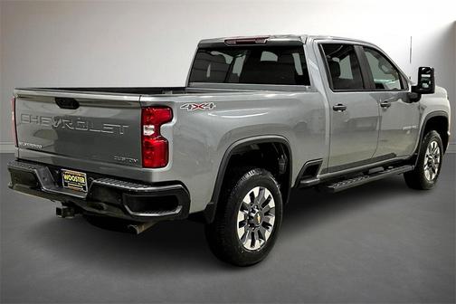 2024 Chevrolet Silverado 2500 Custom