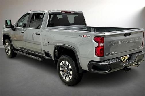 2024 Chevrolet Silverado 2500 Custom