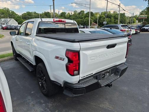 Summit White 2025 Chevrolet Colorado Z71
