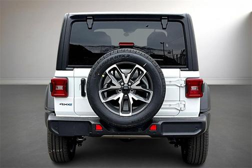 2025 Jeep Wrangler 4xe Sport