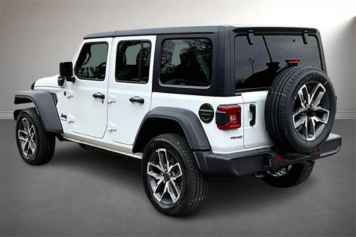 2025 Jeep Wrangler 4xe Sport