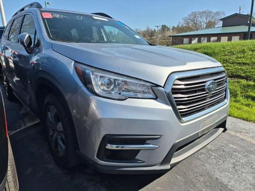 Ice Silver Metallic 2022 Subaru Ascent Premium 7-Passenger