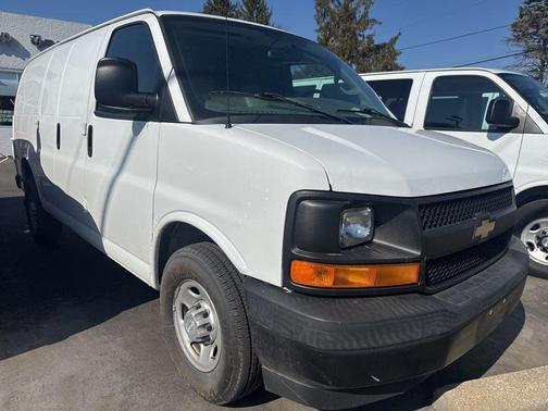 2017 Chevrolet Express 2500 Work Van