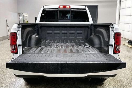 2026 RAM 2500 Black Express