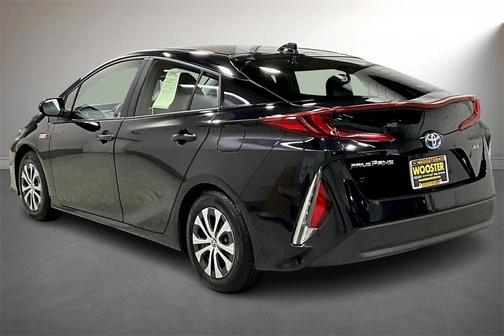 2022 Toyota Prius Prime LE