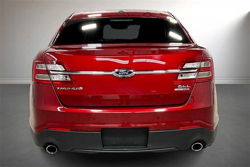 2015 Ford Taurus SEL