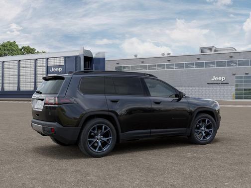 Diamond Black 2026 Jeep Cherokee LAREDO/LIMITED