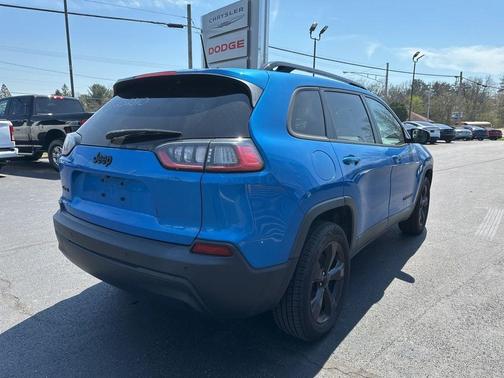 Hydro Blue Pearlcoat 2021 Jeep Cherokee Latitude Plus