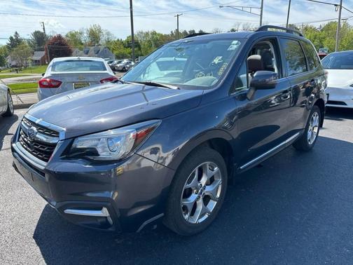 Dark Gray Metallic 2018 Subaru Forester 2.5i Touring
