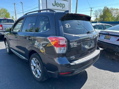 Dark Gray Metallic 2018 Subaru Forester 2.5i Touring