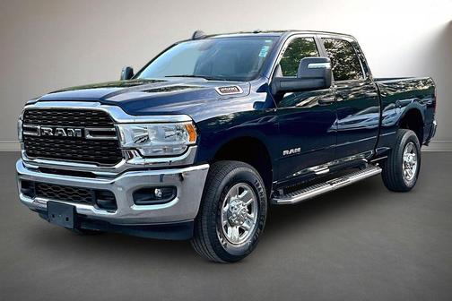 Patriot Blue Pearlcoat 2024 RAM 2500 Big Horn