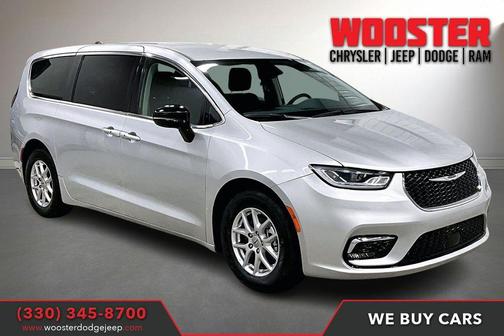 2024 Chrysler Pacifica Touring-L