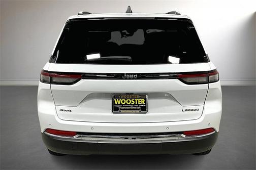 2023 Jeep Grand Cherokee Laredo