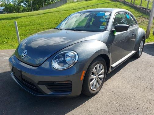 2018 Volkswagen Beetle 2.0T S
