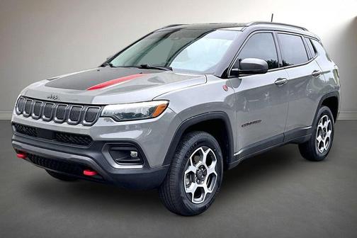 Sting Gray Clearcoat 2022 Jeep Compass Trailhawk