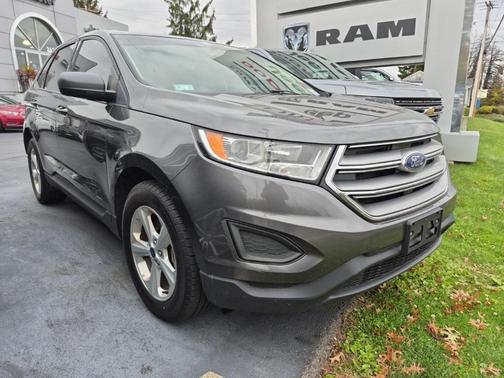 2018 Ford Edge SE