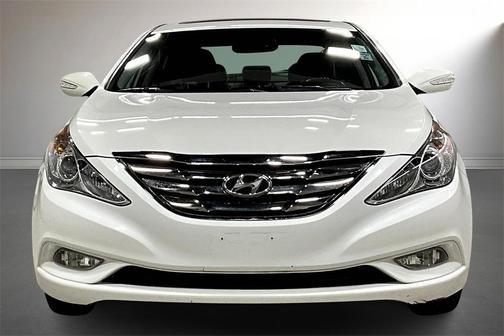 2011 Hyundai SONATA Limited