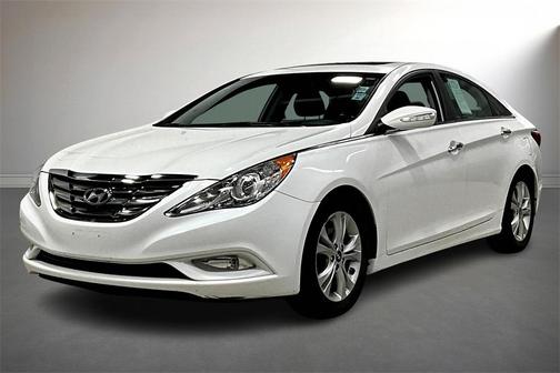 2011 Hyundai SONATA Limited