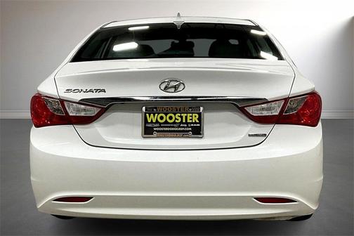 2011 Hyundai SONATA Limited