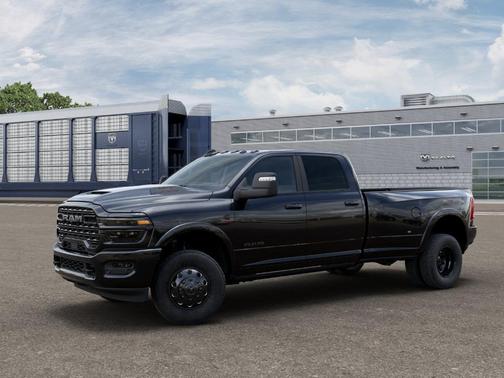2026 RAM 3500 Limited