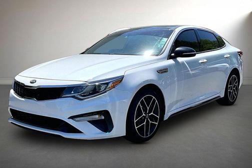Snow White Pearl 2020 Kia Optima SE