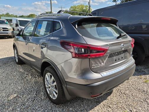 2020 Nissan Rogue Sport SV