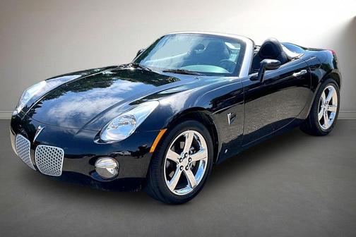 Mysterious Black 2006 Pontiac Solstice