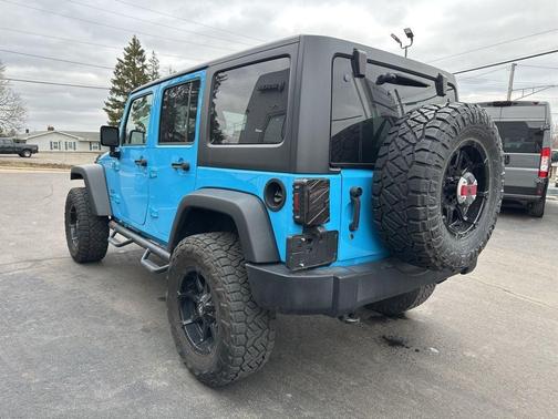 2017 Jeep Wrangler Unlimited Sport