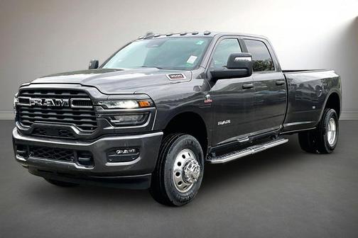 Granite Crystal Clearcoat Metallic 2026 RAM 3500 Big Horn