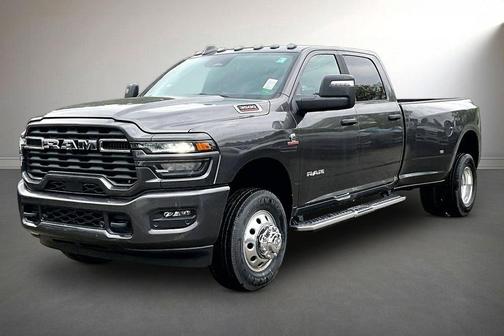 Granite Crystal Clearcoat Metallic 2026 RAM 3500 Big Horn