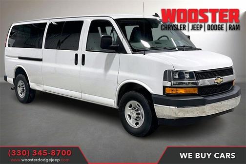 2020 Chevrolet Express 3500 LT