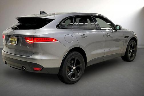 2020 Jaguar F-PACE 25t Premium