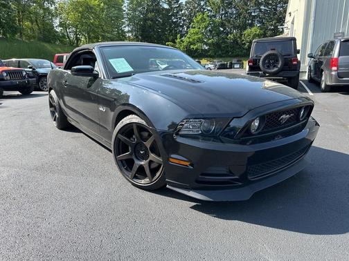 2014 Ford Mustang GT Premium
