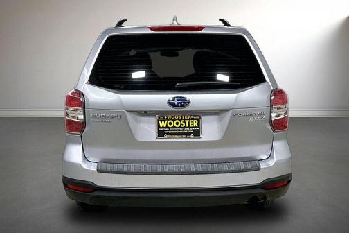 2016 Subaru Forester 2.5i