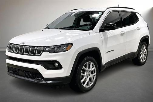 2022 Jeep Compass Latitude Lux