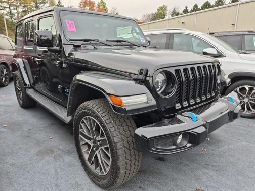 2022 Jeep Wrangler Unlimited 4xe Sahara